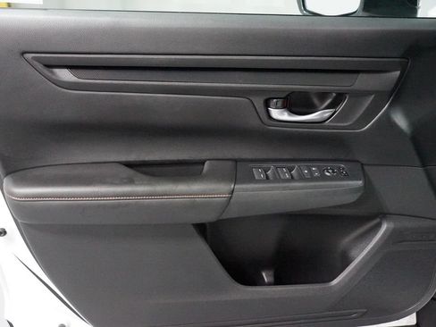 Used 2023 Honda CR-V Sport image 28