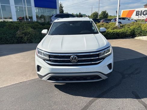 Used 2020 Volkswagen Atlas Cross Sport SE AWD/4WD image 3