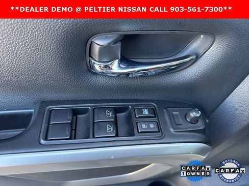 Certified 2024 Nissan Titan SV w/ SV Convenience Package image 11