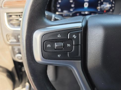 Used 2023 Chevrolet Tahoe Z71 AWD/4WD image 35
