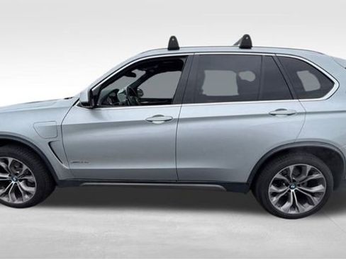 Used 2018 BMW X5 xDrive40e image 16