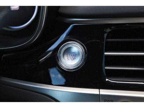 Used 2025 Genesis G70 3.3T Advanced w/ Sport Prestige Package image 28