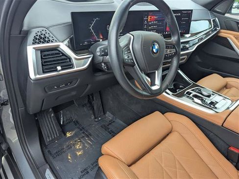 Certified 2024 BMW X5 xDrive40i w/ Premium Package image 10