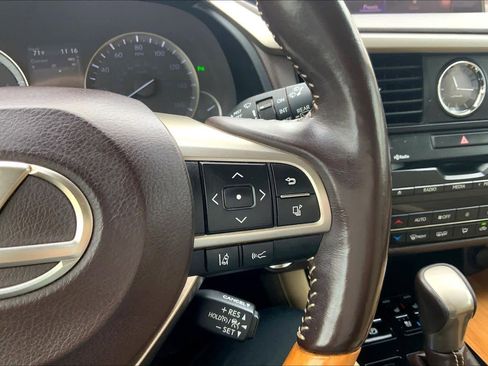 Used 2018 Lexus RX 350L FWD image 24