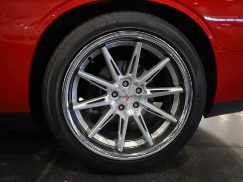 Used 2014 Dodge Challenger R/T Plus image 12