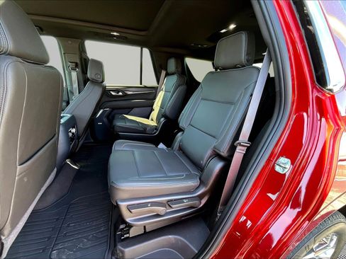 Used 2024 GMC Yukon Denali AWD/4WD image 21