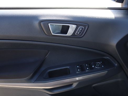 Used 2021 Ford EcoSport SE w/ SE Convenience Package image 29