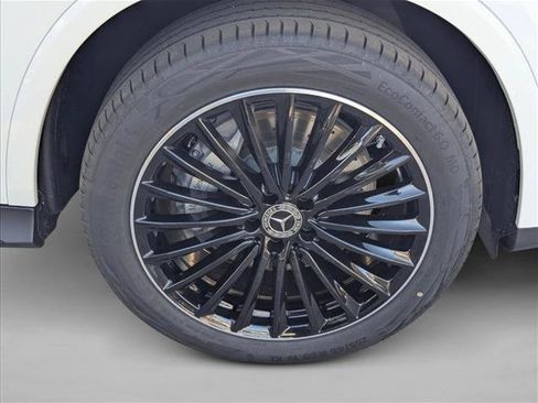New 2026 Mercedes-Benz GLC 300 image 9