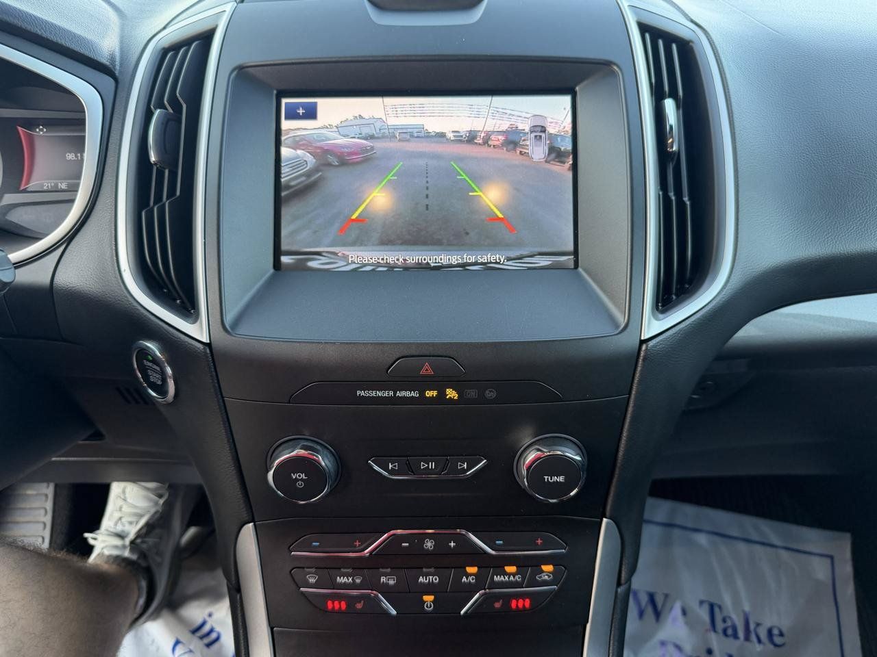 Used 2019 Ford Edge SEL w/ Cold Weather Package AWD/4WD image 30