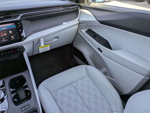 New 2026 Jeep Cherokee Overland w/ Advanced Pro Tech Group image 19