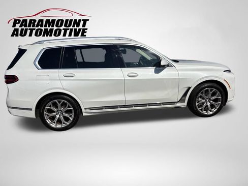 Used 2023 BMW X7 xDrive40i AWD/4WD image 2