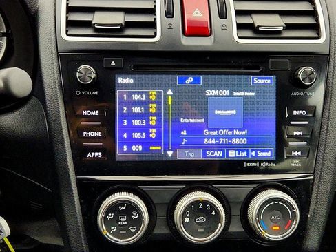 Used 2016 Subaru Forester 2.5i Premium w/ All-Weather Package AWD/4WD image 19