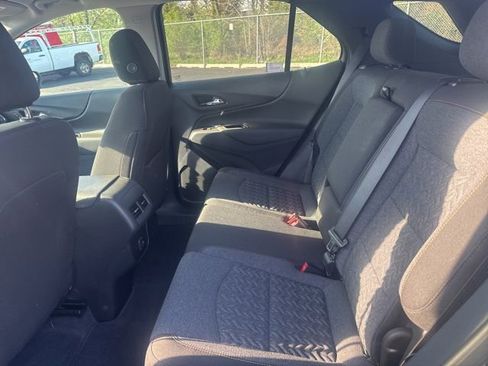 Certified 2023 Chevrolet Equinox LT FWD image 11
