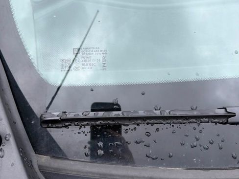 Used 2023 Chevrolet Silverado 1500 LT image 13