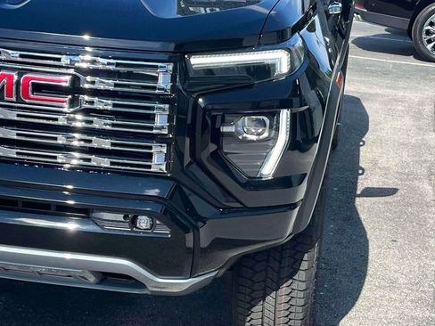 New 2026 GMC Canyon Denali AWD/4WD image 9
