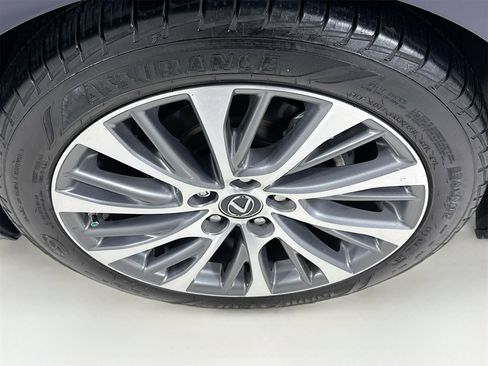 Used 2021 Lexus ES 350 w/ Premium Package image 32