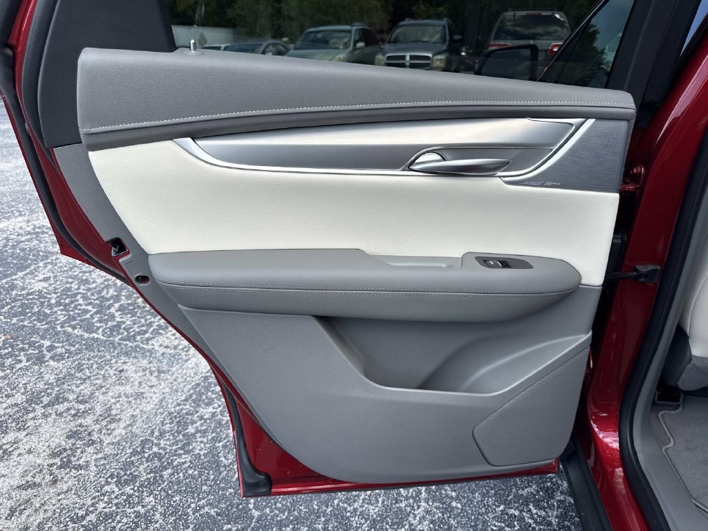 New 2026 Cadillac XT5 Premium Luxury FWD image 13