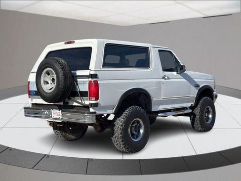 Used 1993 Ford Bronco image 3