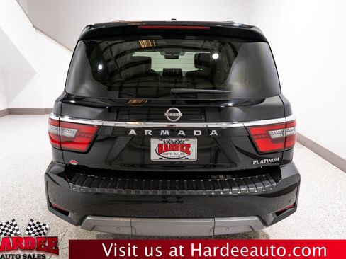 Used 2021 Nissan Armada Platinum w/ Captain's Chairs Package RWD image 4
