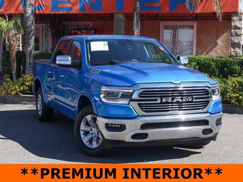 Used 2022 RAM 1500 Laramie AWD/4WD image 2