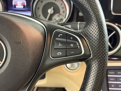 Used 2015 Mercedes-Benz CLA 250 image 31