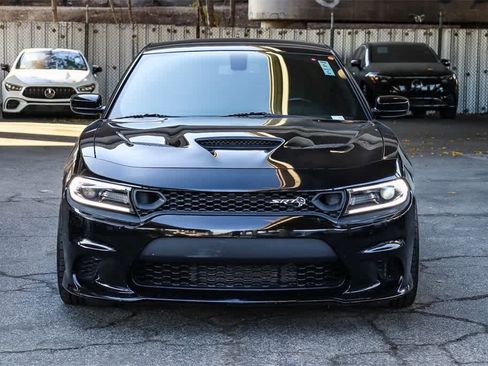 Used 2019 Dodge Charger SRT Hellcat w/ Navigation & Travel Group image 2