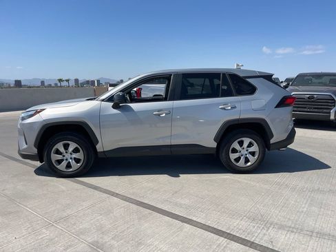 Used 2023 Toyota RAV4 LE FWD image 6