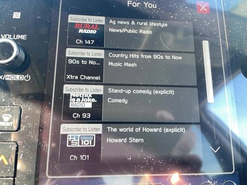 Used 2024 Subaru Crosstrek 2.0i Premium image 21