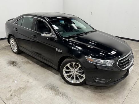Used 2018 Ford Taurus Limited image 39