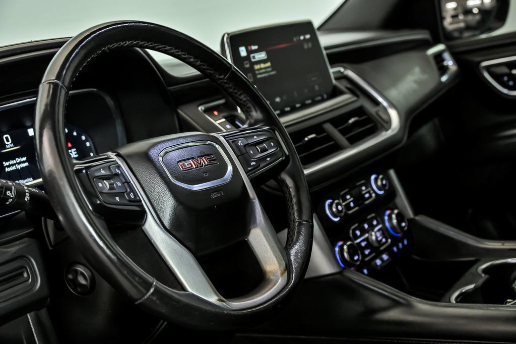 Used 2022 GMC Yukon XL SLT w/ SLT Premium Package AWD/4WD image 17