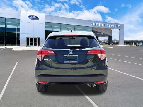Used 2016 Honda HR-V EX image 3