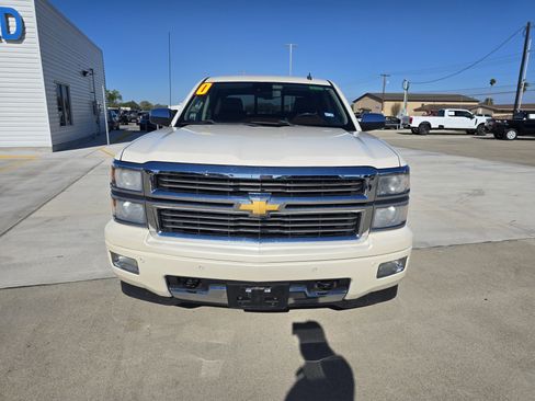 Used 2014 Chevrolet Silverado 1500 High Country w/ High Country Premium Package image 8