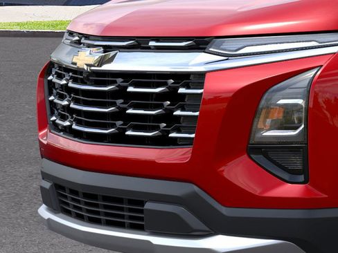 New 2026 Chevrolet Equinox LT w/ Convenience Package II image 13