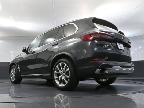 Used 2023 BMW X5 xDrive40i AWD/4WD image 55