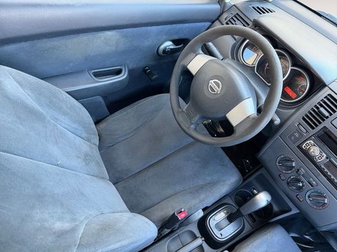 Used 2011 Nissan Versa Sedan image 14