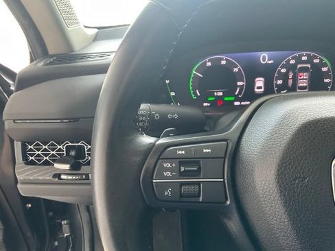 Certified 2025 Honda Accord EX-L image 11