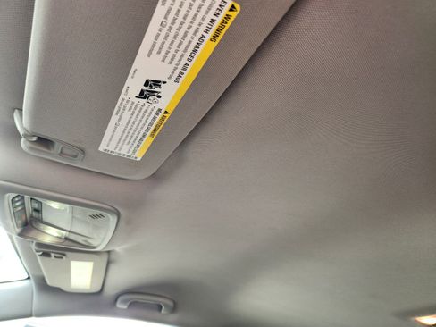 Used 2023 Chevrolet Malibu LT image 27