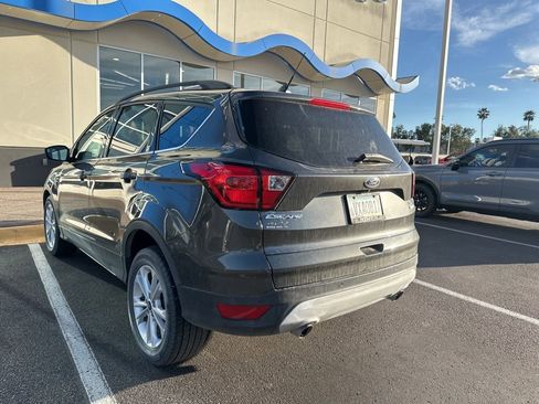 Used 2019 Ford Escape SEL image 8