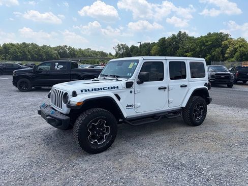 Used 2021 Jeep Wrangler Unlimited Rubicon 4xe w/ Steel Bumper Group AWD/4WD image 2
