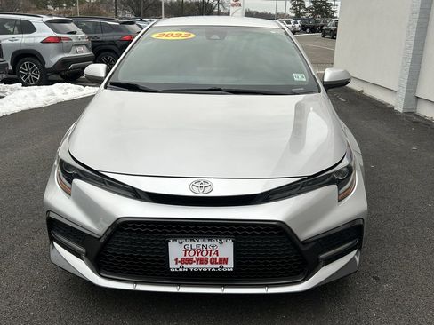 Used 2022 Toyota Corolla SE image 2