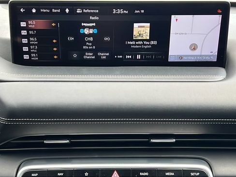 Used 2021 Genesis GV80 2.5T w/ Advanced Package 02 AWD/4WD image 14