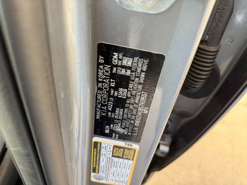 Used 2025 Kia Soul LX w/ Option Group 015 image 29