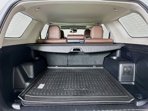 Used 2024 Toyota 4Runner Limited image 27