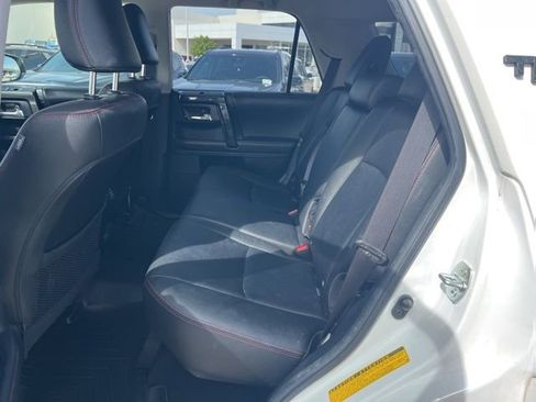 Used 2020 Toyota 4Runner TRD Off-Road Premium image 3