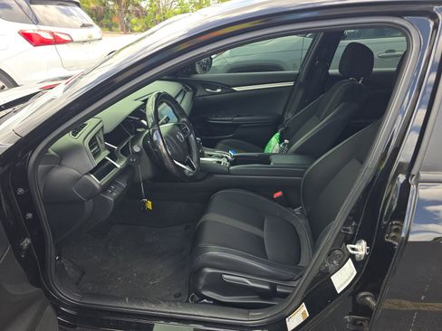 Used 2021 Honda Civic Sport image 10