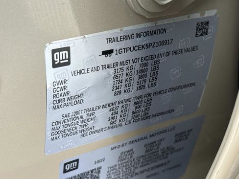 Used 2023 GMC Sierra 1500 Elevation image 30