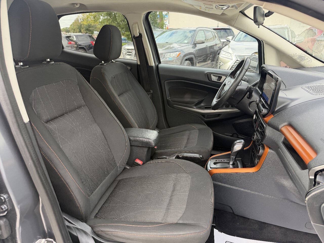 Used 2021 Ford EcoSport SE w/ SE Convenience Package FWD image 21