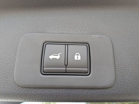 New 2025 Nissan Murano SL AWD/4WD image 13