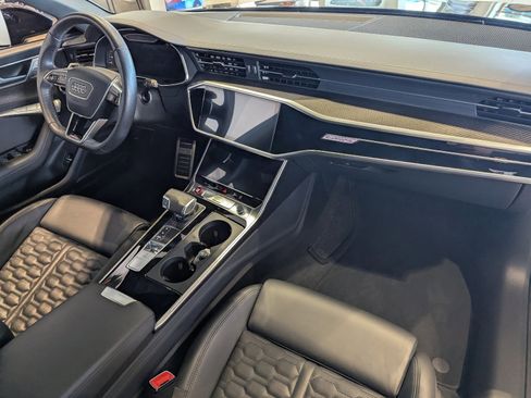 Used 2023 Audi RS 6 w/ Executive Package image 11