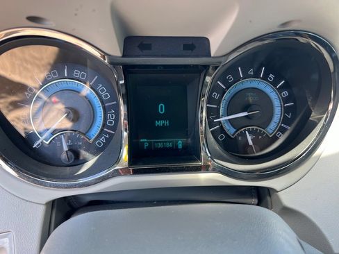 Used 2011 Buick LaCrosse CXL FWD image 41
